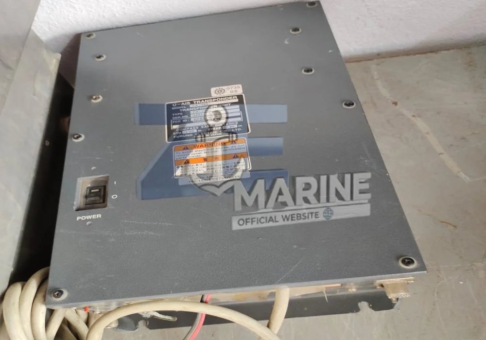 Furuno FA-150 U-AIS Transponder